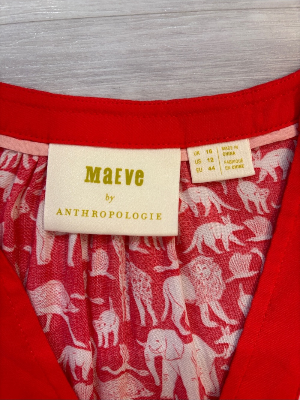 Maeve by Anthropologie Red and White Elephant Print Tank Top size 12 - Picture 8 of 8